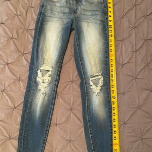 Women’s raw hem Kancan